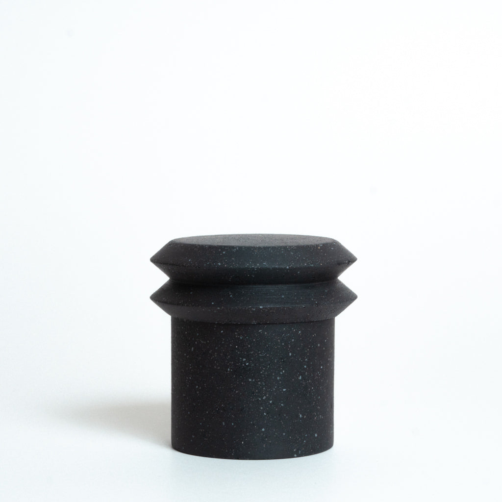 Top heavy JAR BLACK