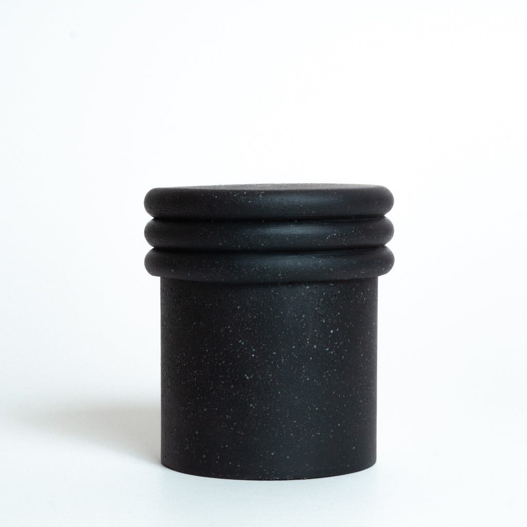 Top heavy JAR BLACK