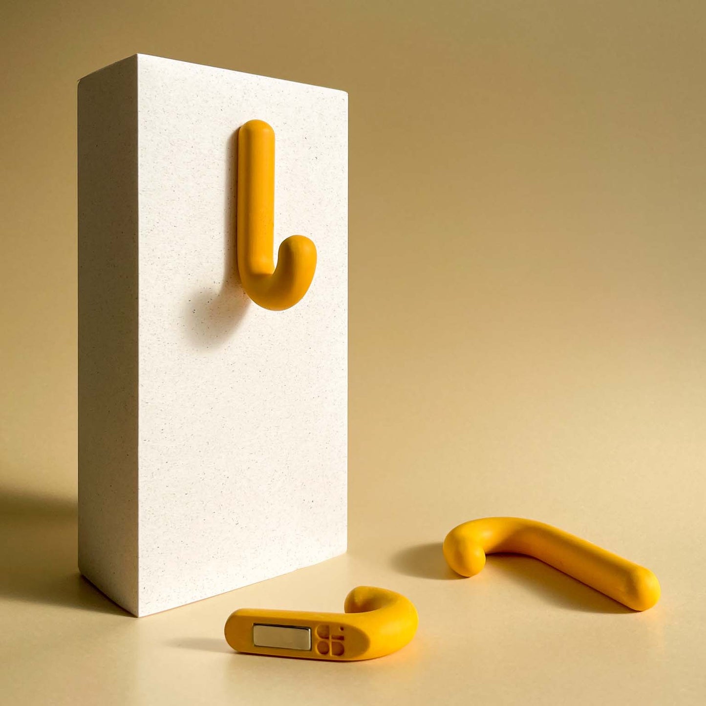 HOOK YELLOW