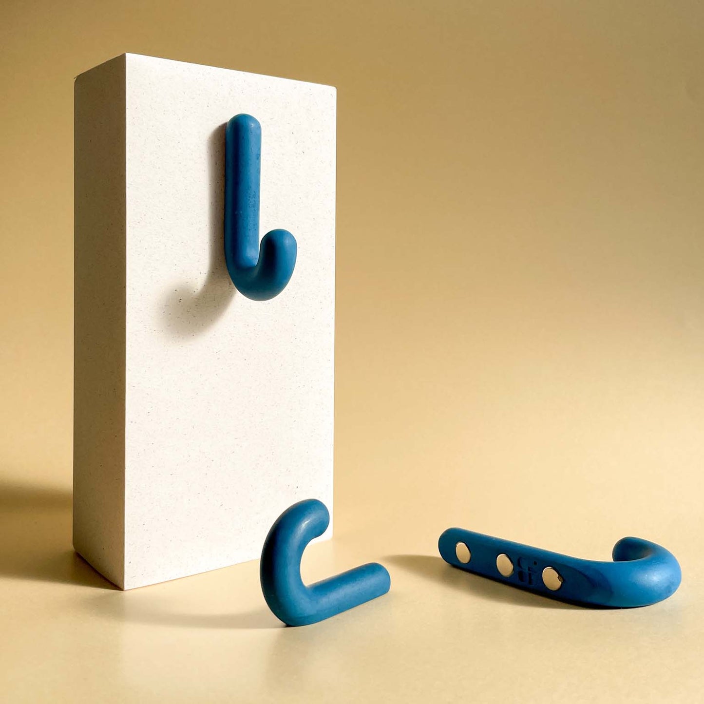 HOOK BLUE